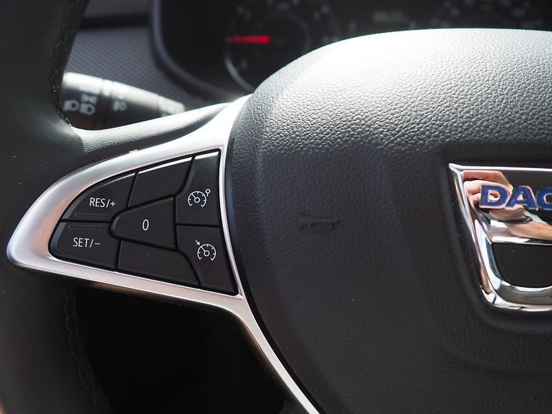 Dacia Sandero (2021) 1.0 SCe, 1. Maj ČR - fotka 20 z 31