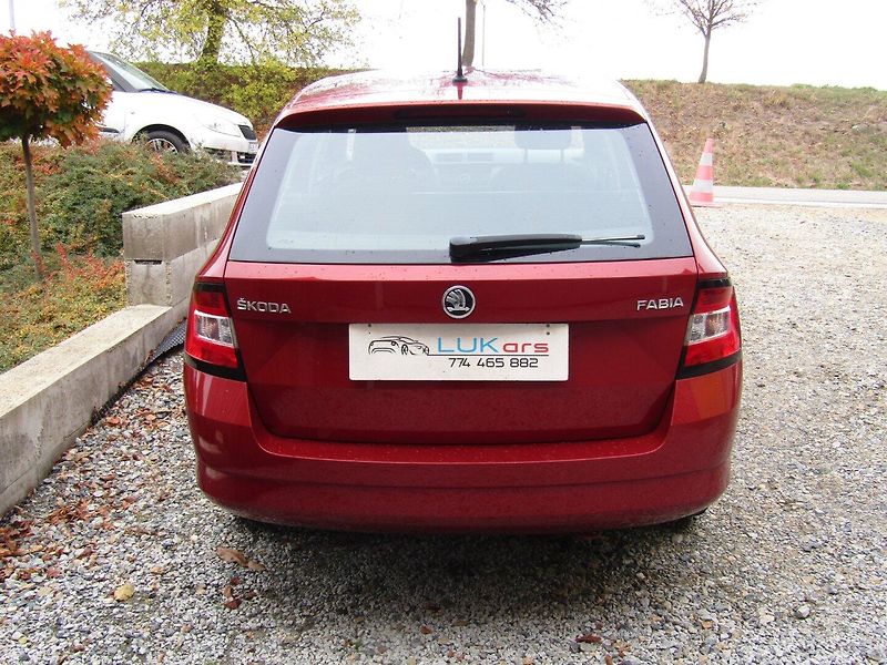 Škoda Fabia (2016) 1.0 MPI 55kW 1.MAJITEL - fotka 12 z 35