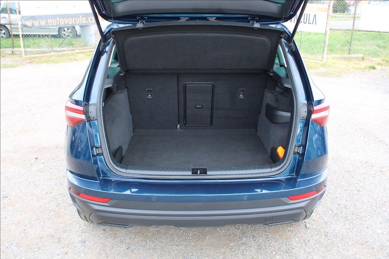 Škoda Karoq 2,0 TDi  DPH, ČR, SERVISKA - fotka 13 z 33