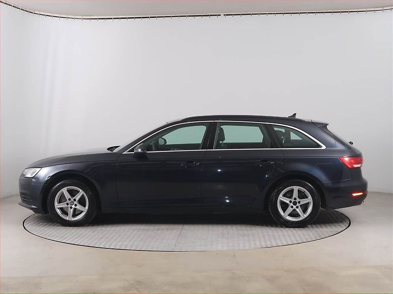 Audi A4 (2017) 2.0 TDI, Automat, Navi - fotka 3 z 19