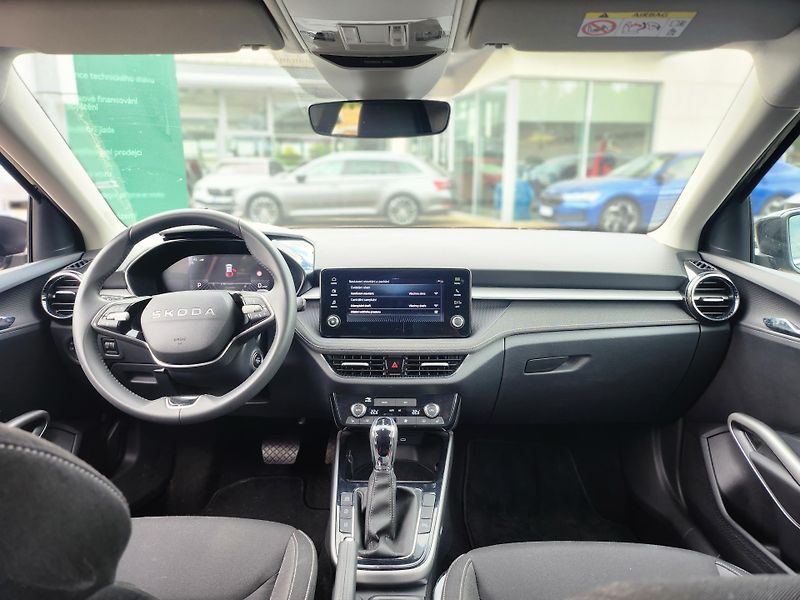 Škoda Fabia Top Selection 1.0 TSI 85 kW DS - fotka 5 z 25