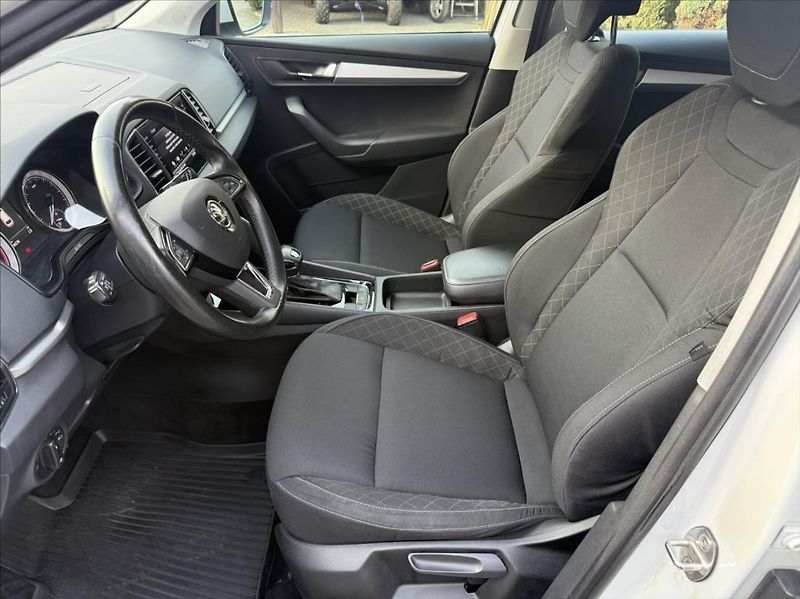 Škoda Karoq 1,6 TDI DSG / LED / záruka - fotka 11 z 34