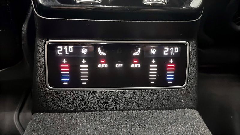 Audi A6 (2026) 2,0TDI  AVANT Quattro S-Line - fotka 10 z 15