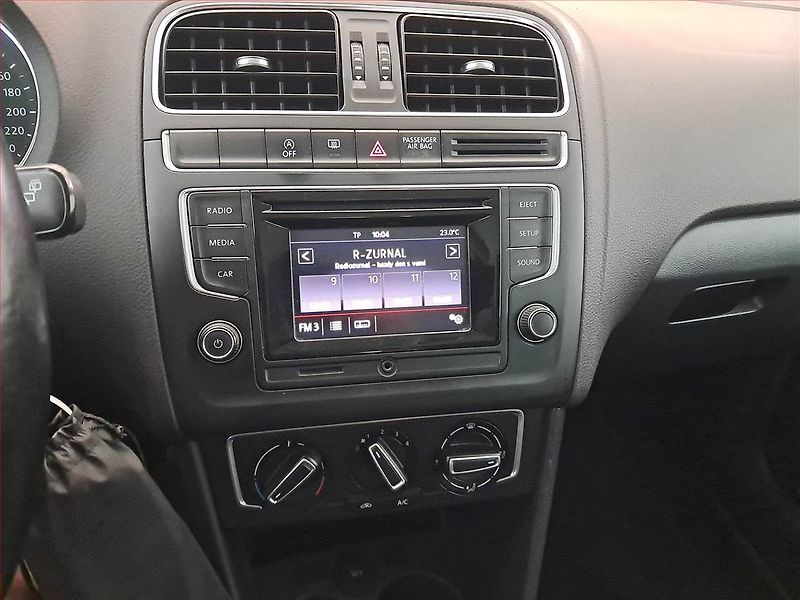 Volkswagen Polo (2014) 1.4 TDI, ČR,1.maj, Serv.kniha - fotka 12 z 18