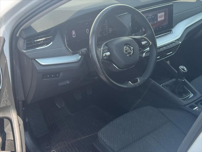 Škoda Octavia 2,0 TDi 110 kW STYLE  IV. - fotka 5 z 29