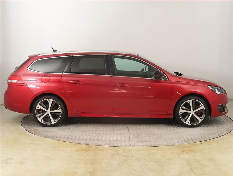 Peugeot 308 (2016) GT Line 2.0 BlueHDi, Navi - fotka 6 z 18