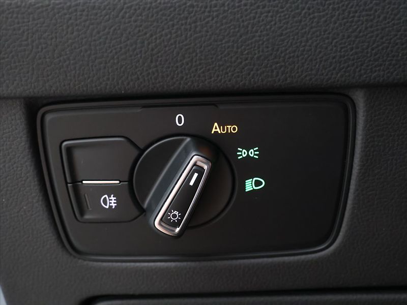 Volkswagen Arteon 2,0 TDI  DSG R-line SB CZ DPH - fotka 18 z 33