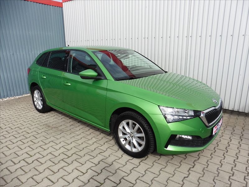 Škoda Scala 1,5 TSi 110kW, Led, Park, Temp - fotka 2 z 16