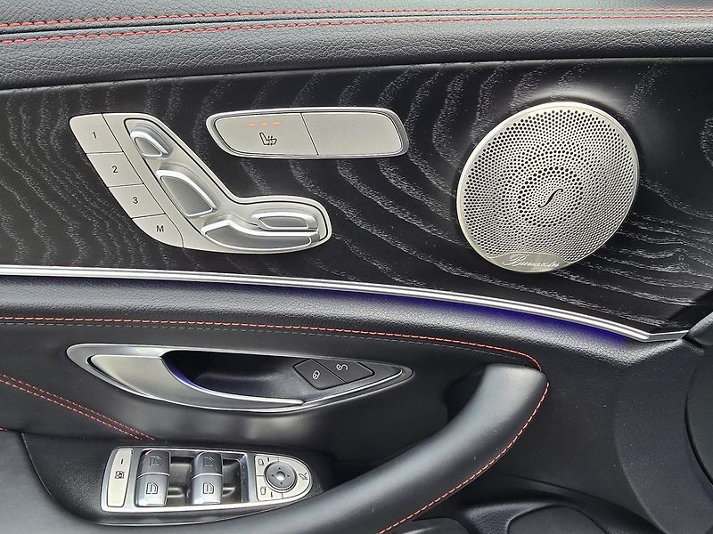 Mercedes-Benz Třídy E E53 AMG 4MATIC+ 360°CAM PANOR. - fotka 22 z 65