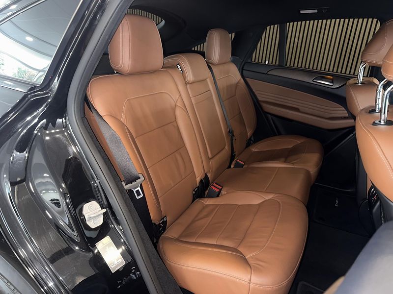 Mercedes-Benz GLE 43 AMG Coupé Tažné LED CarPlay - fotka 15 z 33