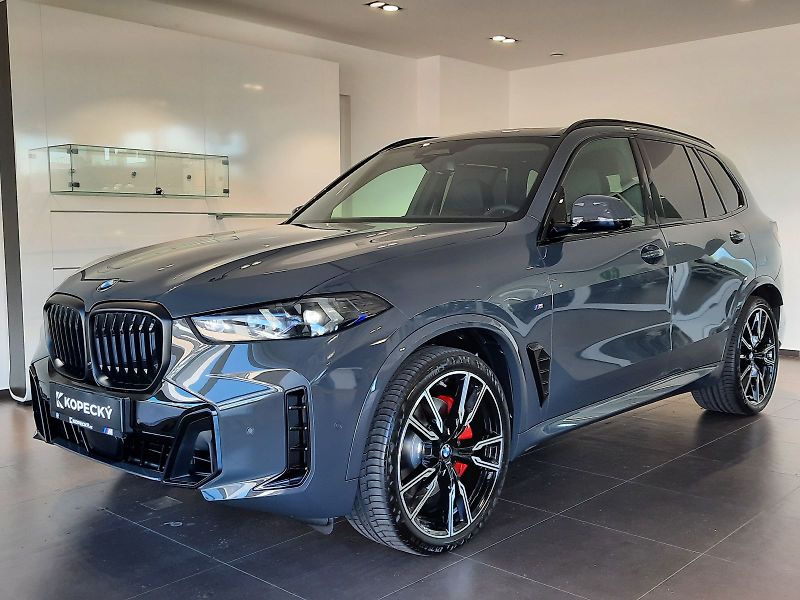 BMW X5 (2026) xDrive 30d M Sport - fotka 1 z 17