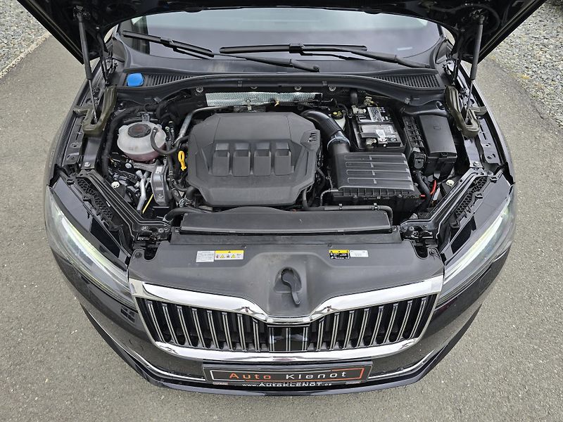 Škoda Superb 2,0TSI 200kW 4x4 DSG WEBASTO - fotka 41 z 41