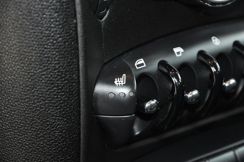 Mini Countryman 1.6i 72kW - fotka 12 z 17