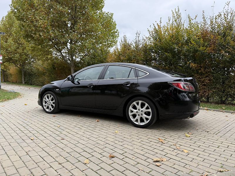 Mazda 6 2.5 Top Sport - fotka 6 z 34