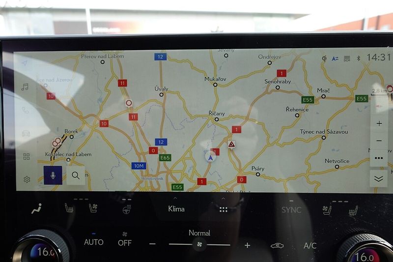 Lexus NX 350h ZLEVNĚNO NX350h Prestige Plus - fotka 25 z 34