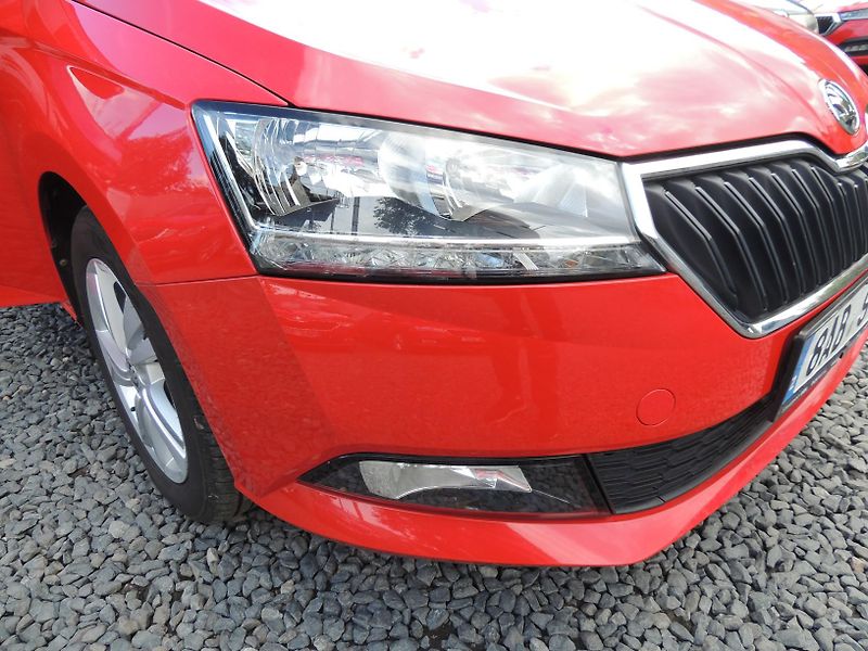 Škoda Fabia (2020) 1.0i,44kw,AMB,ČR,1maj.-21%DPH - fotka 32 z 46