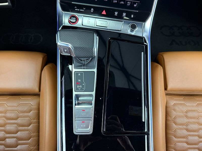 Audi RS 7 441KW QUATTRO SB, WEBASTO, SPO - fotka 25 z 31