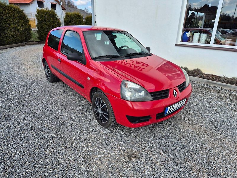 Renault Clio (2008) 1.2 i  + zimáky ROZVODY - fotka 1 z 28