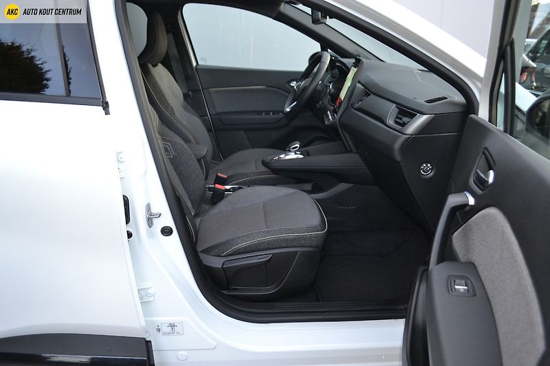 Renault Captur techno E-Tech full hybrid 145 - fotka 10 z 50