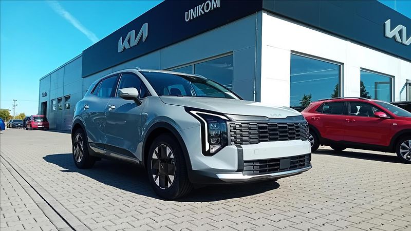 Kia Sportage 1,6 T-GDi  4x2 EXCLUSIVE 2027 - fotka 3 z 5