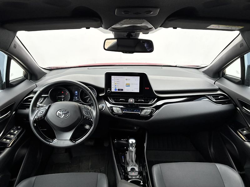Toyota C-HR 1.8 HSD e-CVT 90kW Style - fotka 5 z 20