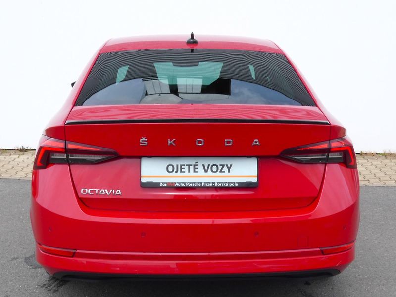 Škoda Octavia (2021) Style 1,5 TSI 110KW - fotka 11 z 30