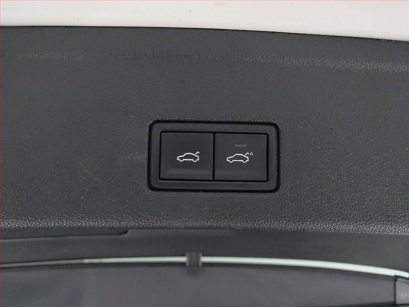 Volkswagen Touareg (2021) 3.0 TDI - fotka 16 z 22