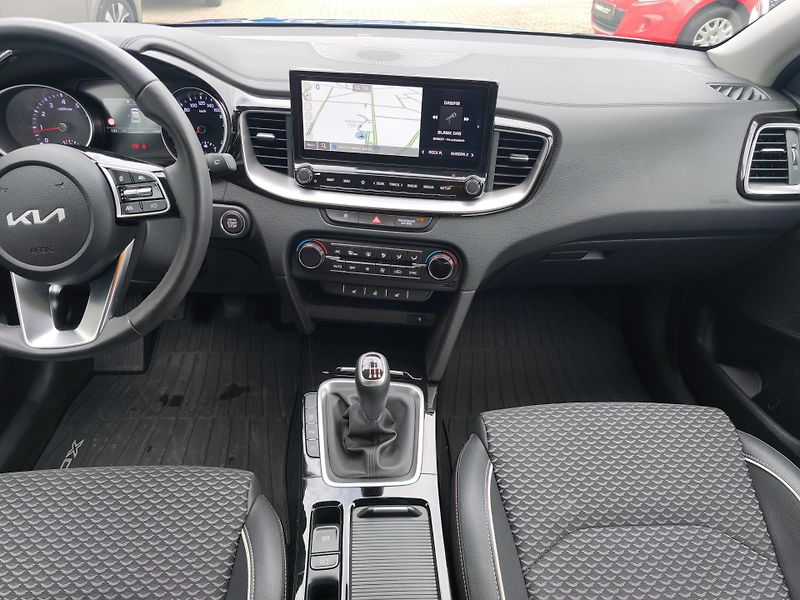 Kia XCeed 2025 1.5 T-GDi TOP MY25 - fotka 12 z 34