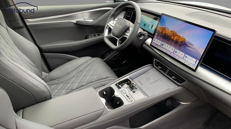 BYD Sealion 7 AWD Design  - fotka 4 z 6