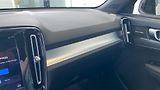 Volvo XC40 (2026) PLUS BLACK EDITION, B4 FWD, 14 - náhled 10