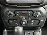 Jeep Renegade 1.5T MHEV T4 Aut. Limited DPH  - náhled 12