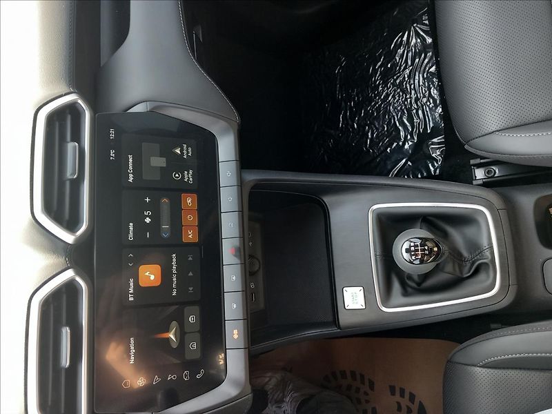 MG ZS (2025) 1,5 ELEGANCE 5MT - fotka 12 z 19
