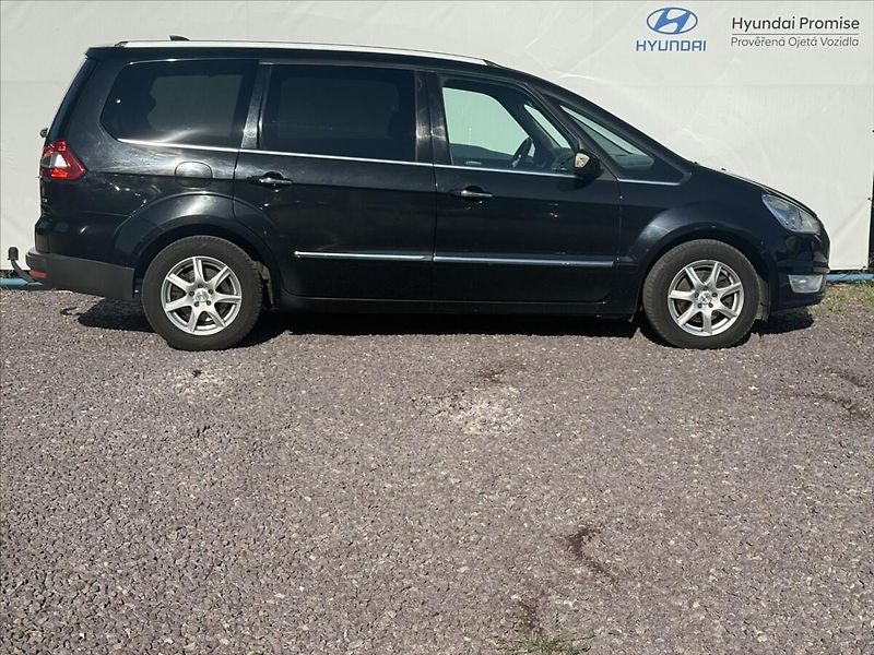Ford Galaxy 2,0 TDCi 120 kW DPF Ghia - fotka 20 z 22