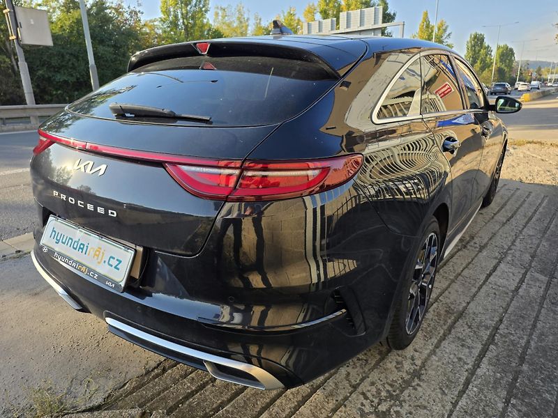 Kia ProCeed 1.5-AUTOMAT-NAVI-KAMERA - fotka 7 z 13