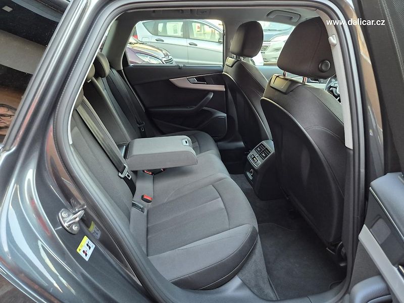 Audi A4 Avant (2020) 2.0TDi 120KW FullLed S-line    - fotka 48 z 58