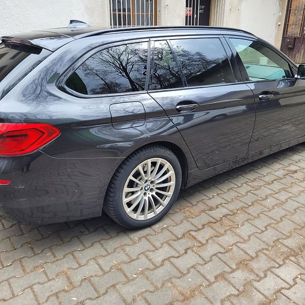 BMW Řada 5 (2019) - fotka 3 z 4