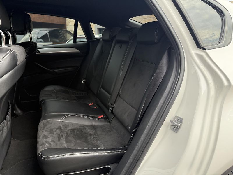 BMW X6 3.0D 280 kW - fotka 21 z 21