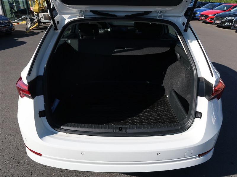 Škoda Octavia 2,0 TDi,1majČR,serv.kn.,DPH - fotka 21 z 25