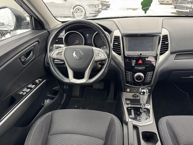 SsangYong Tivoli 1,6i 4x4 Automat - fotka 12 z 16
