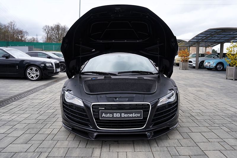 Audi R8 4.2 TFSI/Quattro/ČR/520PS !!!! - fotka 9 z 34
