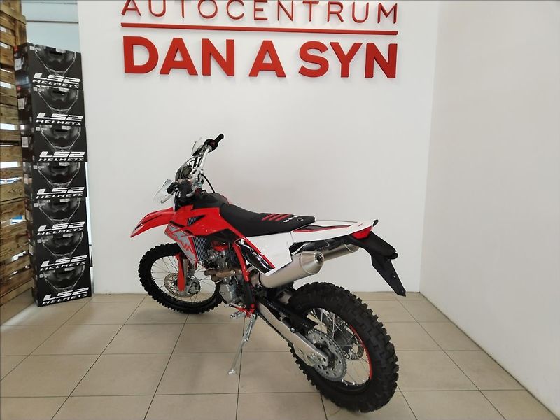 SWM (2026) RS 300 R   0,3 - fotka 4 z 14