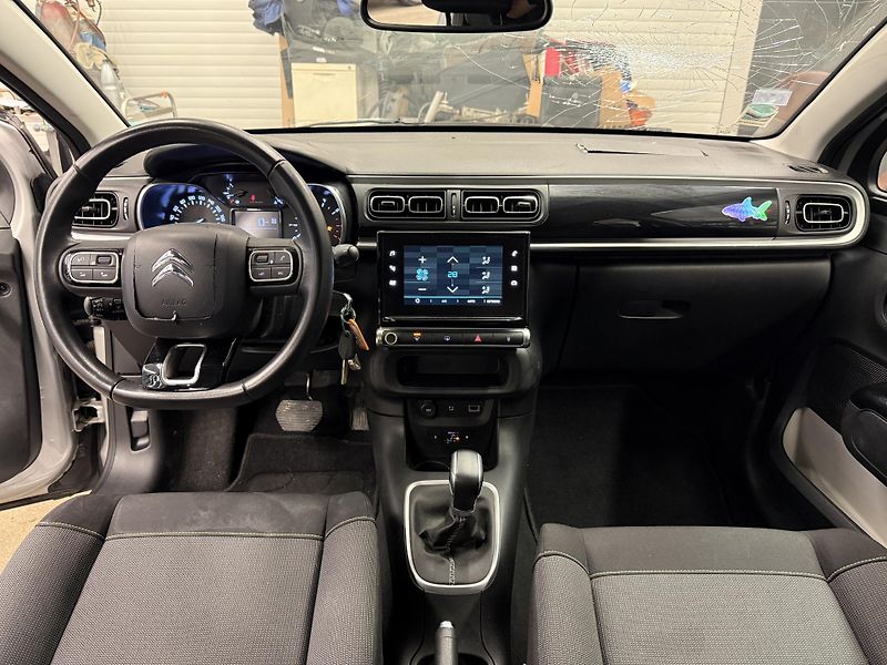 Citroën C3 1.2 PureTech 81 kW - fotka 9 z 17