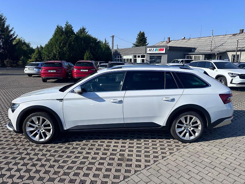 Škoda Superb 2,0 TDI 4x4 DSG 147kW - fotka 6 z 16