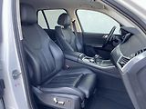 BMW X5 (2019) xDrive 40i AT 340k - náhled 8