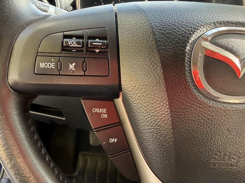 Mazda 3 1.6 High-Line - fotka 34 z 34