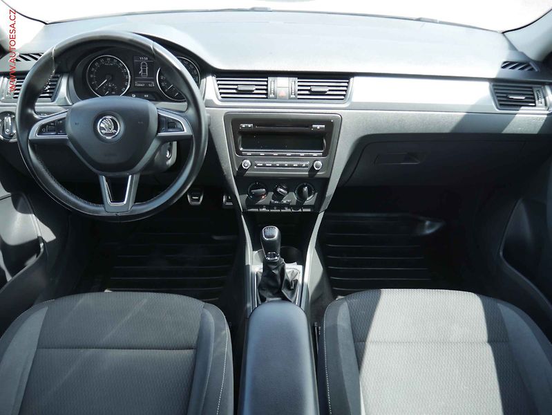 Škoda Rapid (2014) 1.6 TDi, ČR, AC - fotka 8 z 18
