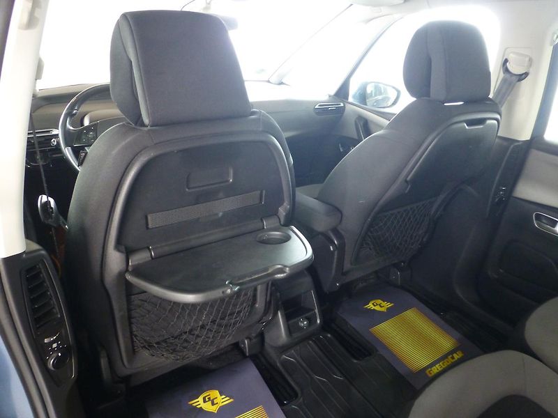 Citroën Grand C4 Picasso (2014) 1,6HDI*DIGI*NAV*ALU**KAMERA*7M - fotka 20 z 30