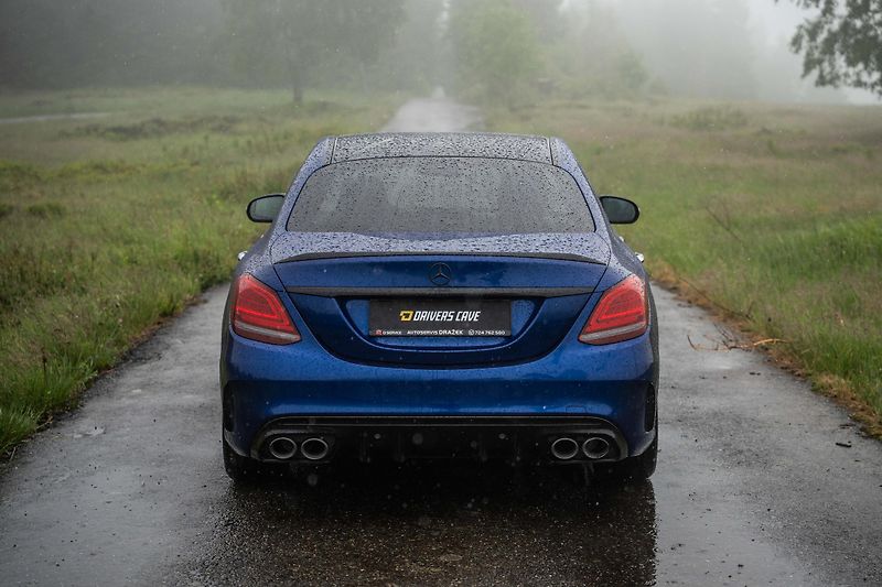 Mercedes-Benz Třídy C (2019) 43 AMG Night packet, Burmester - fotka 5 z 36