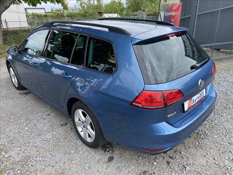 Volkswagen Golf 1,4 TSi REZERVACE  Serviska,Pa - fotka 3 z 50