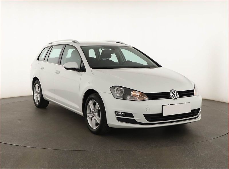 Volkswagen Golf (2015) 1.6 TDI, Automat, Tempomat - fotografie inzerátu